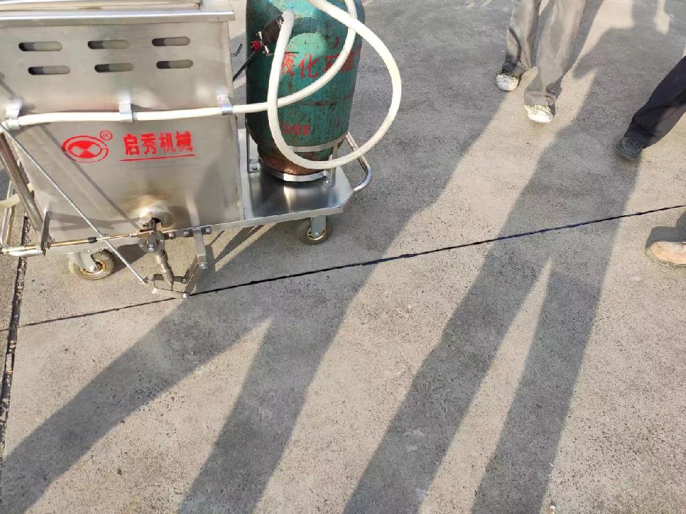 灌缝胶施工